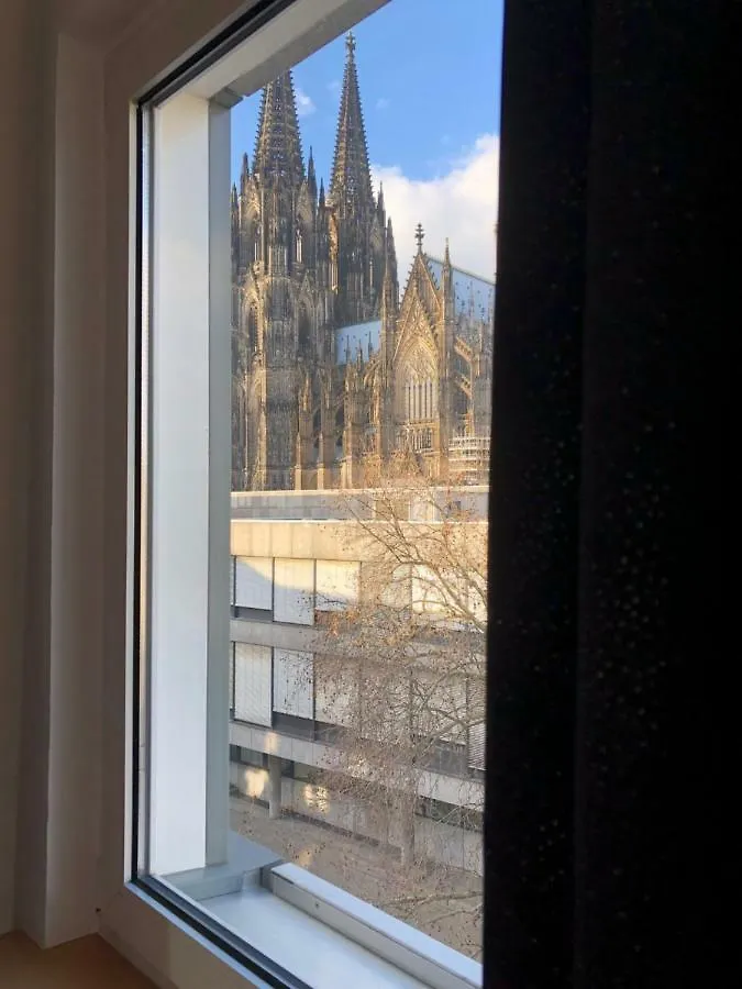Domblick! Wunderschone Wohnung In Der City Cologne 0*,