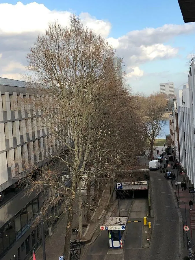 Appartement Domblick! Wunderschone Wohnung In Der City Cologne